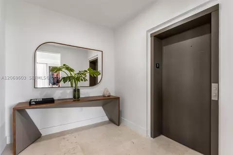 Entry Way - 3581 E Glencoe St #302, Miami, FL 33133 photo 2 of 3