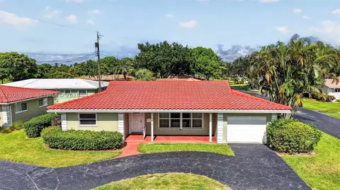 7118 E Tropical Way, Plantation, FL 33317