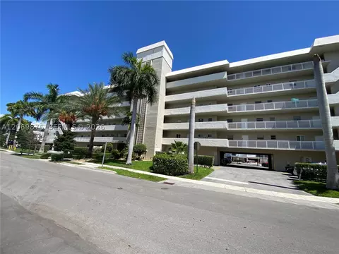 3601 NE 170 #407, North Miami Beach, FL 33160