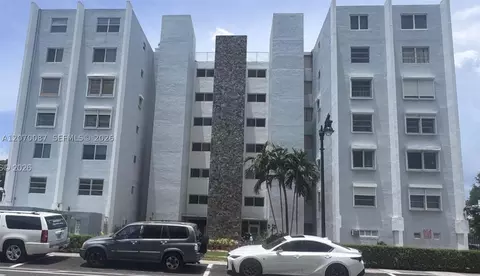 2530 SW 3rd Ave #103, Miami, FL 33129