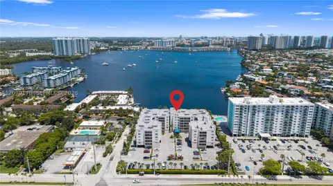2821 N Miami Beach Blvd #4F, North Miami Beach, FL 33160