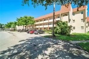 8081 N Sunrise Lakes Dr #110, Sunrise, FL 33322