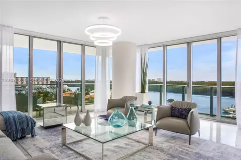 330 Sunny Isles Blvd #5-1102, Sunny Isles Beach, FL 33160