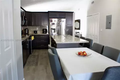 Kitchen - 2732 W 68th Pl, Hialeah, FL 33016 photo 1 of 3