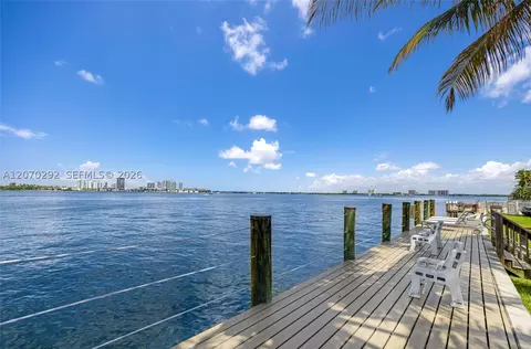 2250 Bay Dr #7, Miami Beach, FL 33141