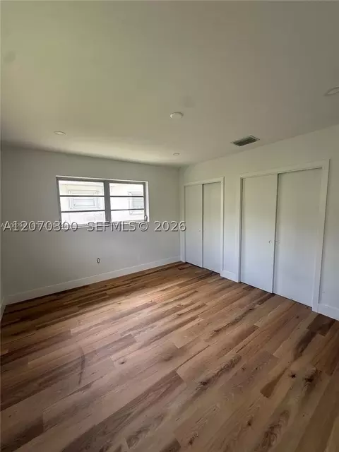 Bedroom - 1532 Trillo Ave, Coral Gables, FL 33146 photo 3 of 3