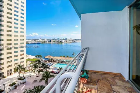 335 S Biscayne Blvd #1500, Miami, FL 33131