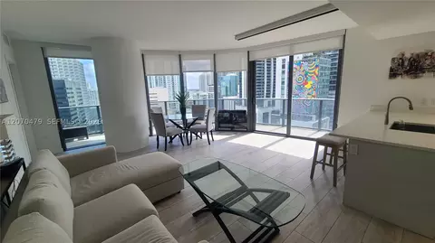 45 SW 9th St #1503, Miami, FL 33130