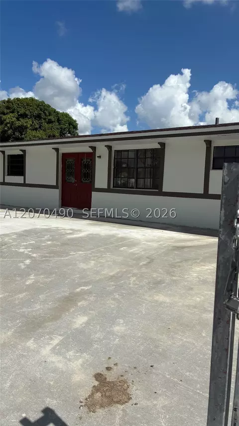 14521 SW 296th St, Homestead, FL 33033