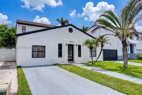 11818 SW 273rd Ln, Homestead, FL 33032