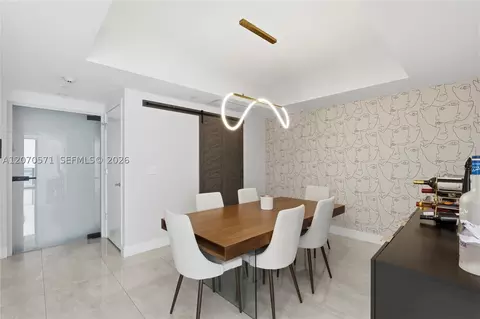 Dining - 1010 Brickell Ave #3903, Miami, FL 33131 photo 1 of 3