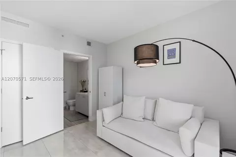 Bedroom - 1010 Brickell Ave #3903, Miami, FL 33131 photo 6 of 6