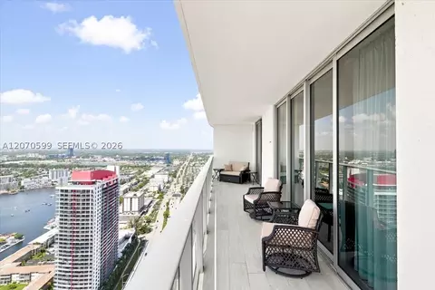 4010 S Ocean Dr #T3909, Hollywood, FL 33019