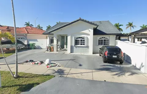 2902 SW 136th Ct, Miami, FL 33175