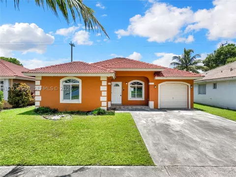 1714 NW 204th St, Miami Gardens, FL 33056