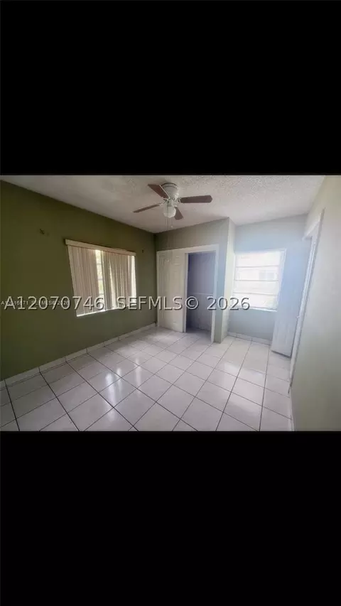 50 E 44th St, Hialeah, FL 33013 photo 3