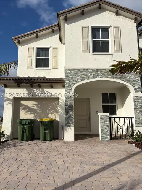 2409 SE 28th St, Homestead, FL 33035