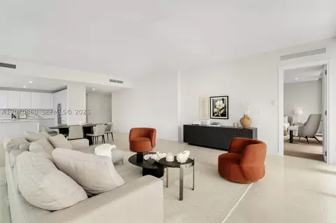 527 Orton Ave #903, Fort Lauderdale, FL 33304