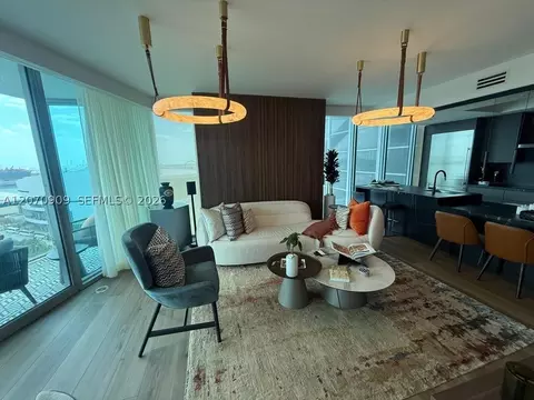 888 Biscayne Blvd #1509, Miami, FL 33132