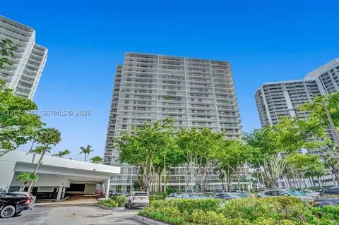 Undisclosed, Aventura, FL 33180
