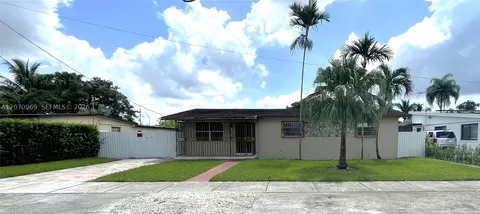 5715 SW 112th Ct, Miami, FL 33173