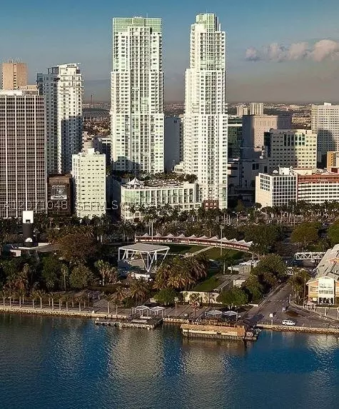 244 Biscayne Blvd #1707, Miami, FL 33132