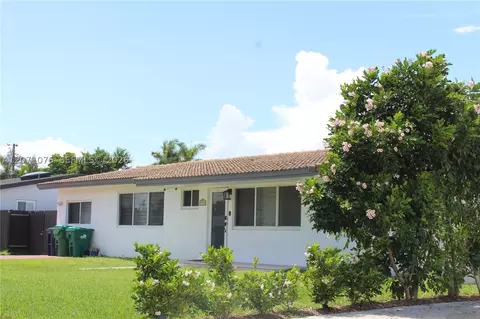 9551 SW 49th St, Miami, FL 33165