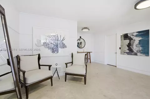 Entry Way - 613 Ocean Dr #5D, Key Biscayne, FL 33149 photo 4 of 4