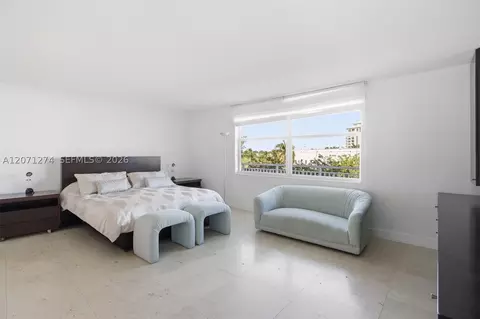Bedroom - 613 Ocean Dr #5D, Key Biscayne, FL 33149 photo 1 of 2