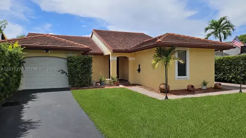 7142 SW 103rd Ct Cir, Miami, FL 33173