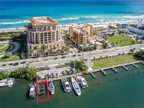 3512 N Ocean Dr Apt #SLIP 6, Hollywood, FL 33019