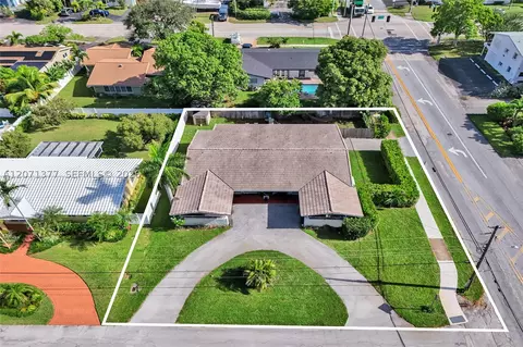 1477 NE 55th St, Fort Lauderdale, FL 33334