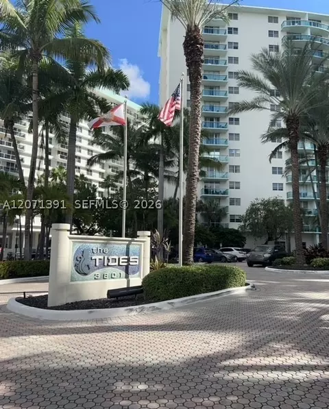 3801 S Ocean Dr #2D, Hollywood, FL 33019
