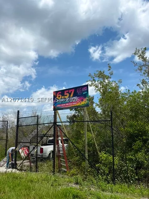 S Dixie Hwy, Florida City, FL 33034