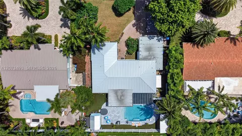 2049 Windward Dr, Pompano Beach, FL 33062