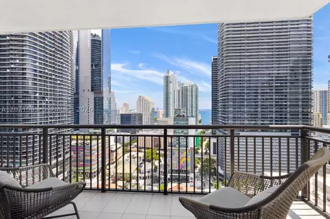 999 SW 1st Ave #2502, Miami, FL 33130