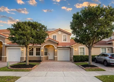 27355 SW 138th Ct, Homestead, FL 33032