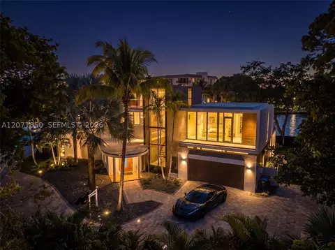 1030 SW 14th Ter, Fort Lauderdale, FL 33312