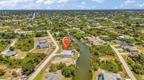 13926 Allamanda Cir, Port Charlotte, FL 33981
