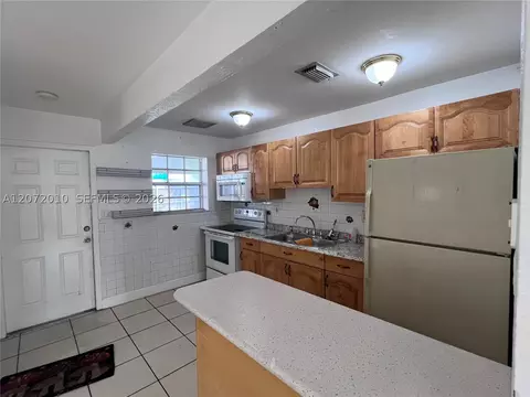 Kitchen - Undisclosed, Hialeah, FL 33010 photo 1 of 1