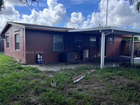 Exterior - Undisclosed, Hialeah, FL 33010 photo 9 of 14