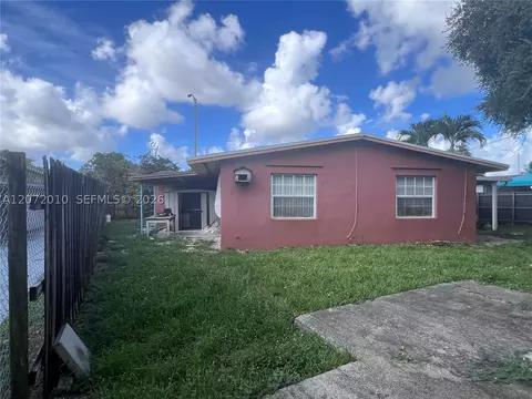 Exterior - Undisclosed, Hialeah, FL 33010 photo 12 of 14