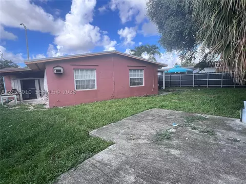 Exterior - Undisclosed, Hialeah, FL 33010 photo 11 of 14