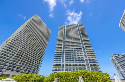 1800 S Ocean Dr #1108, Hallandale Beach, FL 33009