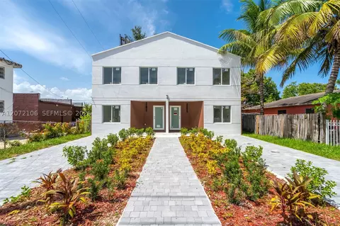 1629 NW 40th St, Miami, FL 33142