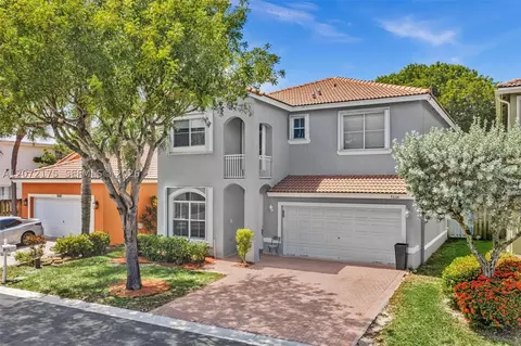 7654 NW 21st Dr, Pembroke Pines, FL 33024