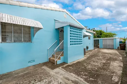 Exterior - 334 E 11th St, Hialeah, FL 33010 photo 2 of 3