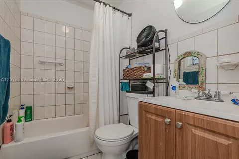 Bath - 334 E 11th St, Hialeah, FL 33010 photo 2 of 4