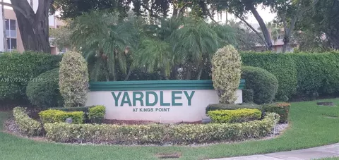 7775 Yardley Dr #211, Tamarac, FL 33321