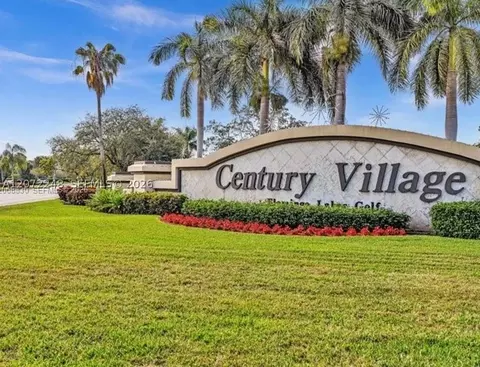 901 SW 128th Ave #414E, Pembroke Pines, FL 33027